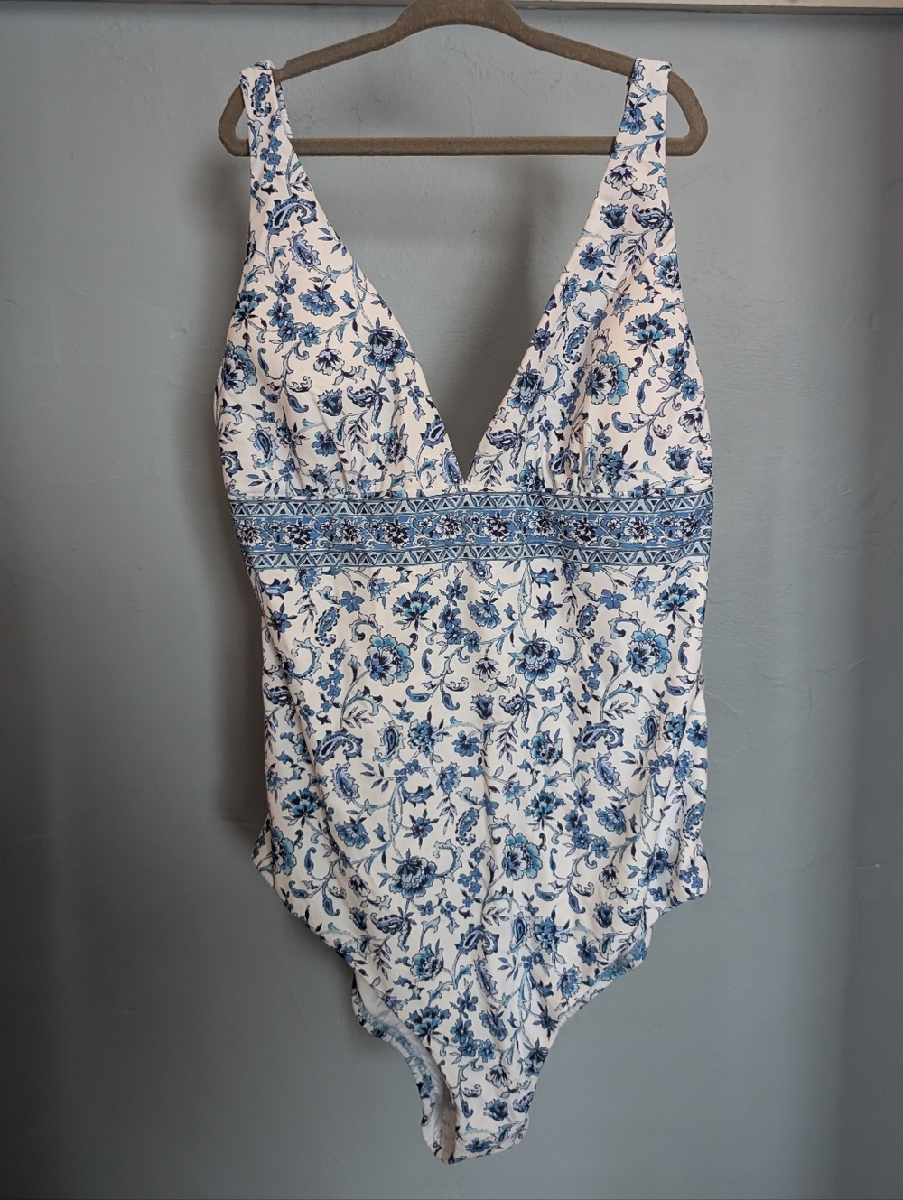 NWOT Shoshanna White and Blue Floral One-Piece Swimsuit 6